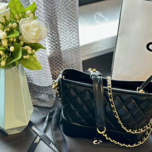 Aged Calfskin Quilted Small Gabrielle Hobo Black