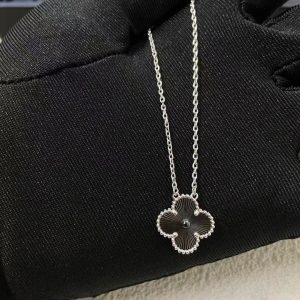 Van Cleef & Arpels Vintage Alhambra Onyx Pendant