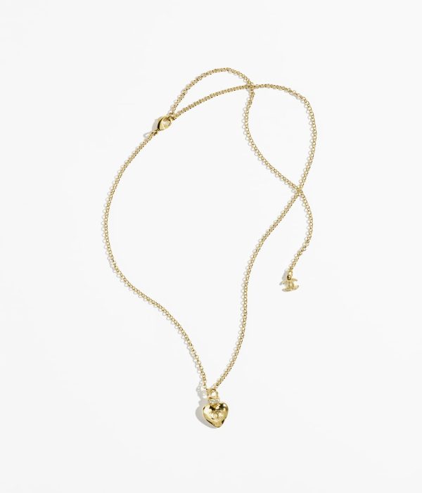 PENDANT NECKLACE