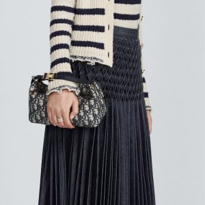 DIOR Medium Travel Nomad Pouch