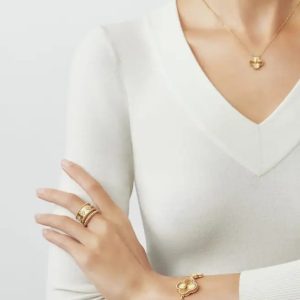 Van Cleef & Arpels Vintage Alhambra pendant