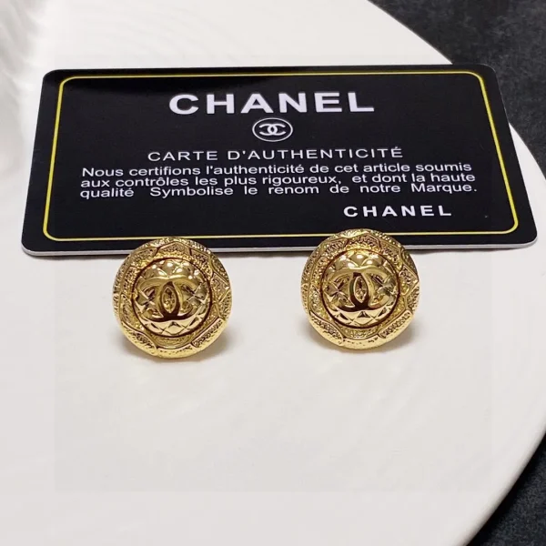 CC Earrings 0009