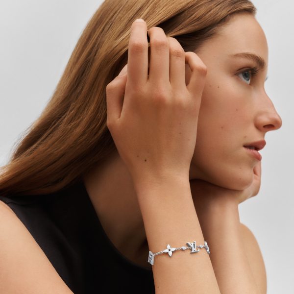 Louis Vuitton IDYLLE BLOSSOM MONOGRAM BRACELET, WHITE GOLD AND DIAMONDS