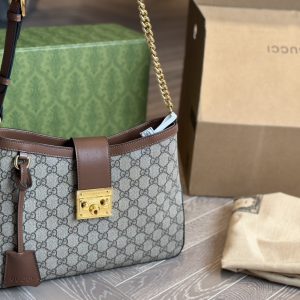 GUCCI Padlock medium shoulder