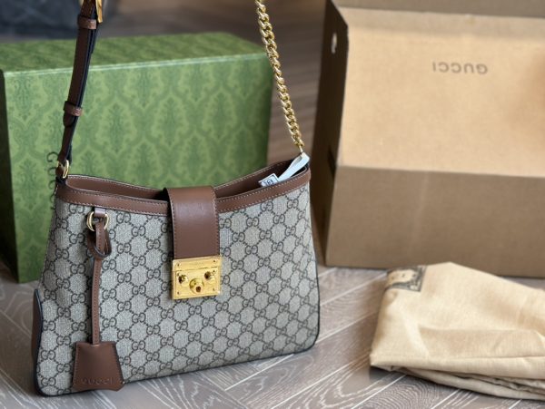 GUCCI Padlock medium shoulder