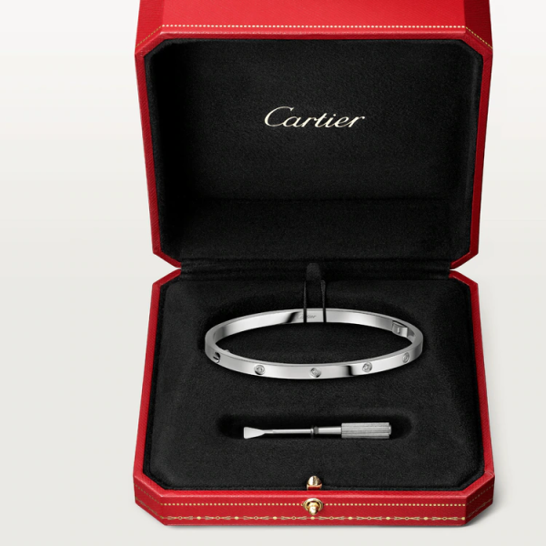 CARTIER LOVE BRACELET, SMALL MODEL, 10 DIAMONDS