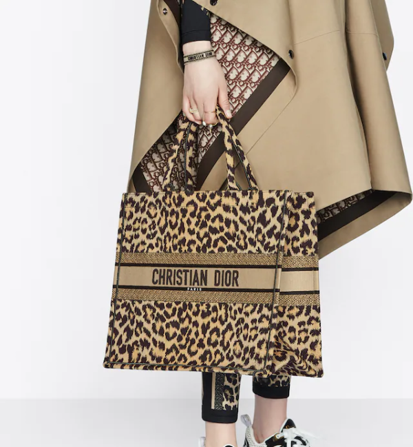 DIOR LARGE  BOOK TOTE