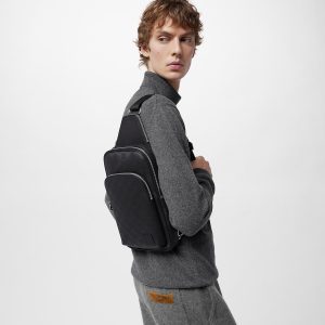 Louis Vuitton Avenue Slingbag NM