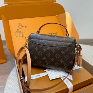 Louis Vuitton Cluny Mini
