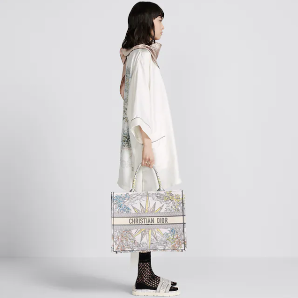 DIOR LARGE  BOOK TOTE
