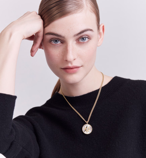 DIOR Large Rose des Vents Medallion