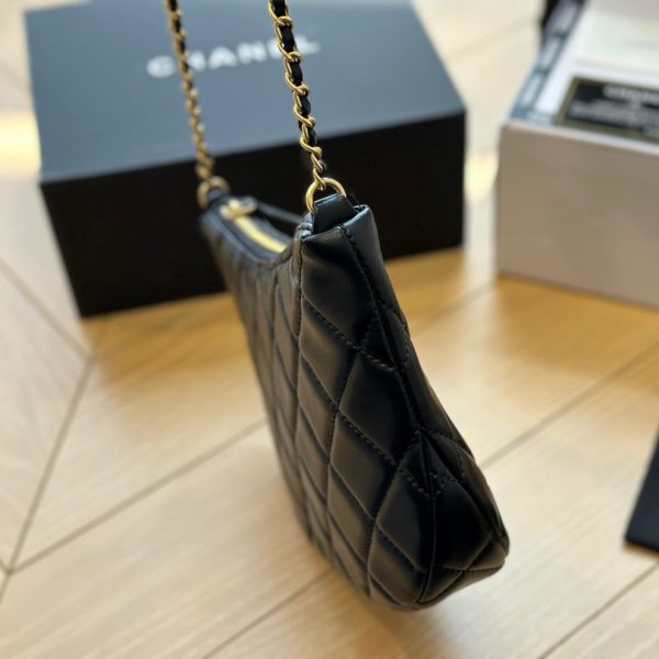 Hobo Handbag