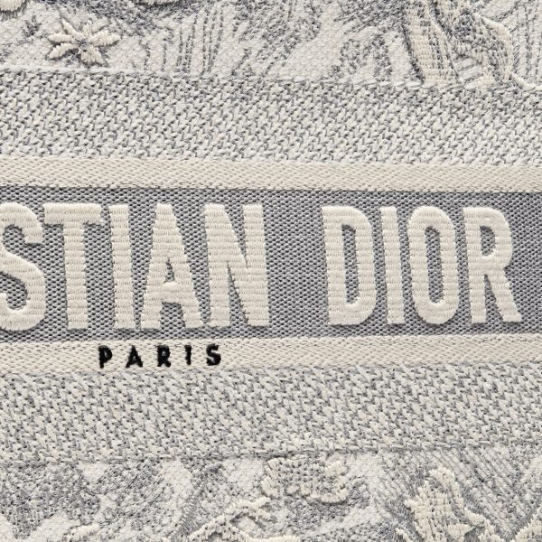 DIOR MEDIUM  BOOK TOTE
