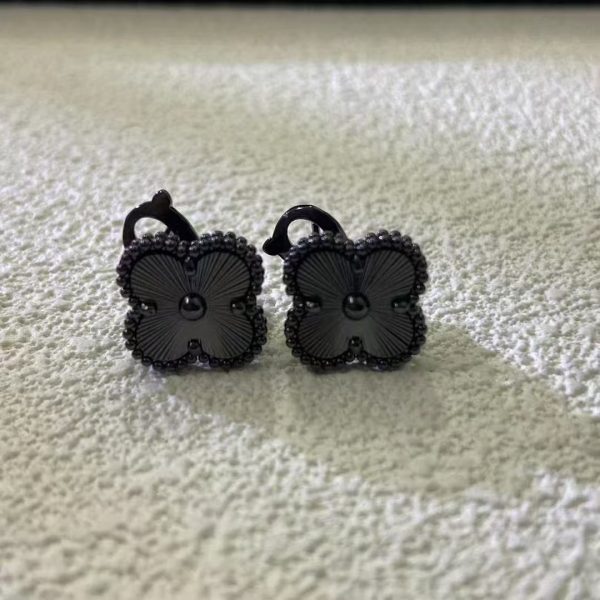 Van Cleef & Arpels Magic Alhambra earrings