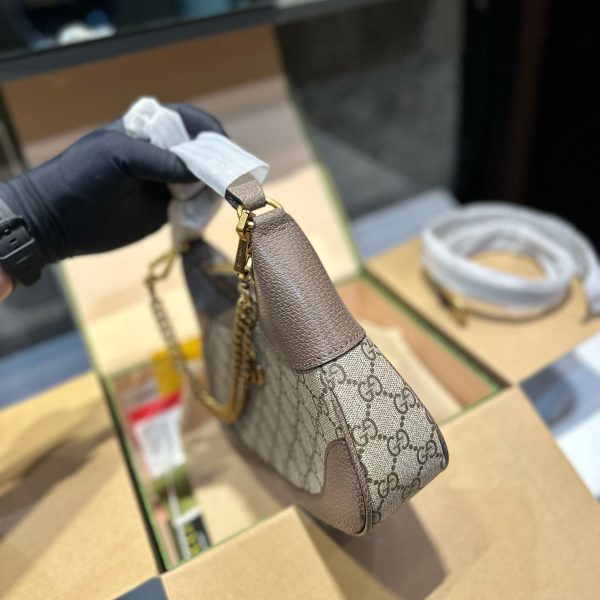 GUCCI Aphrodite Small Chain Shoulder Bag