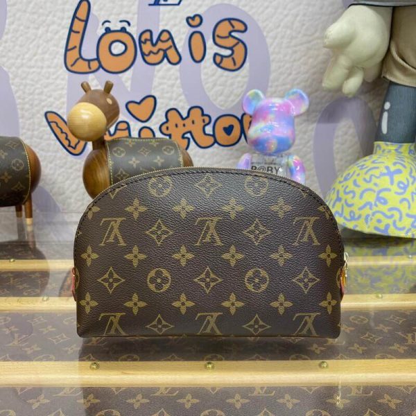 Louis Vuitton Cosmetic Pouch MM M46579