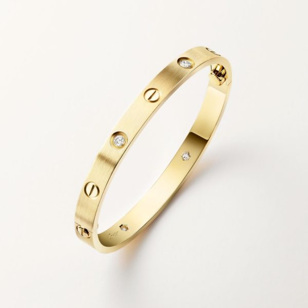 CARTIER LOVE BRACELET, CLASSIC MODEL, BRUSHED, 4 DIAMONDS