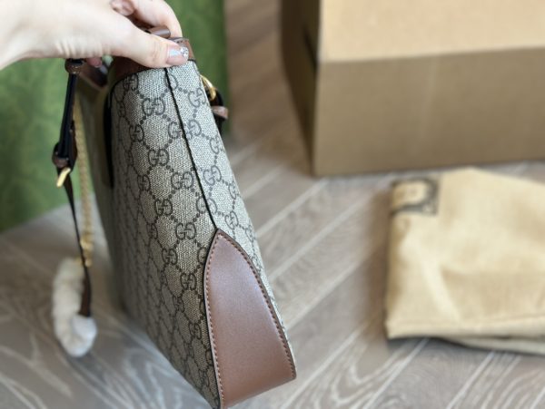 GUCCI Padlock medium shoulder