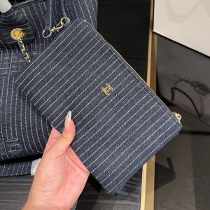 SHOPPING BAG