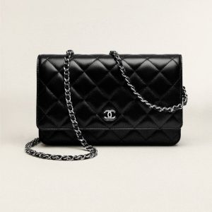 CLASSIC WALLET ON CHAIN