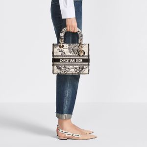 DIOR MEDIUM LADY D-LITE BAG