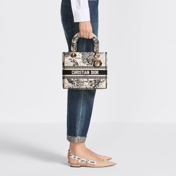 DIOR MEDIUM LADY D-LITE BAG