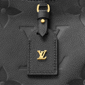 Louis Vuitton CarryAll MM M46289