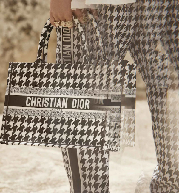 DIOR MEDIUM  BOOK TOTE