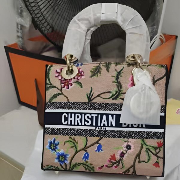 DIOR MINI LADY D-LITE BAG