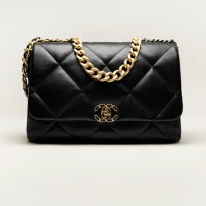 19 Handbag