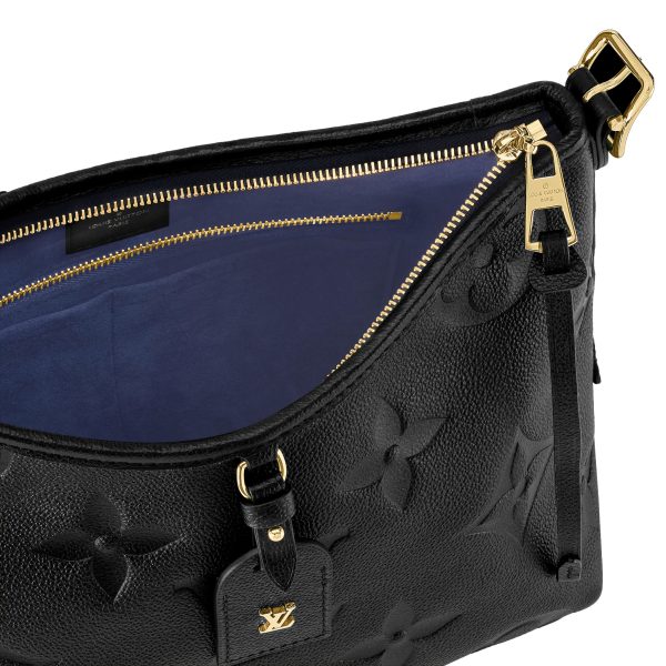 Louis Vuitton CarryAll MM M46289