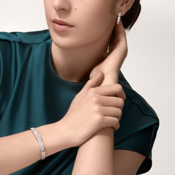 CARTIER LOVE BRACELET