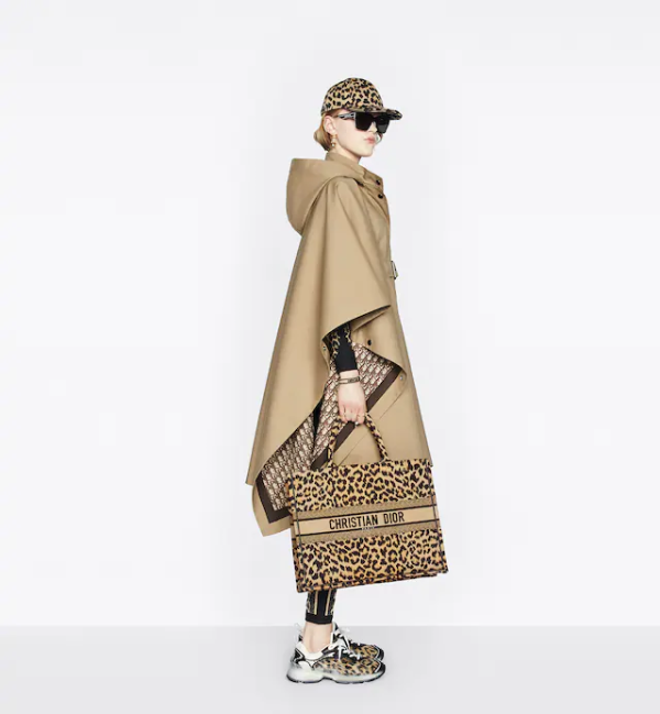 DIOR LARGE  BOOK TOTE