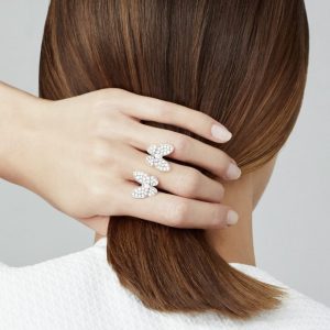 Van Cleef & Arpels Two Butterfly Between the Finger ring