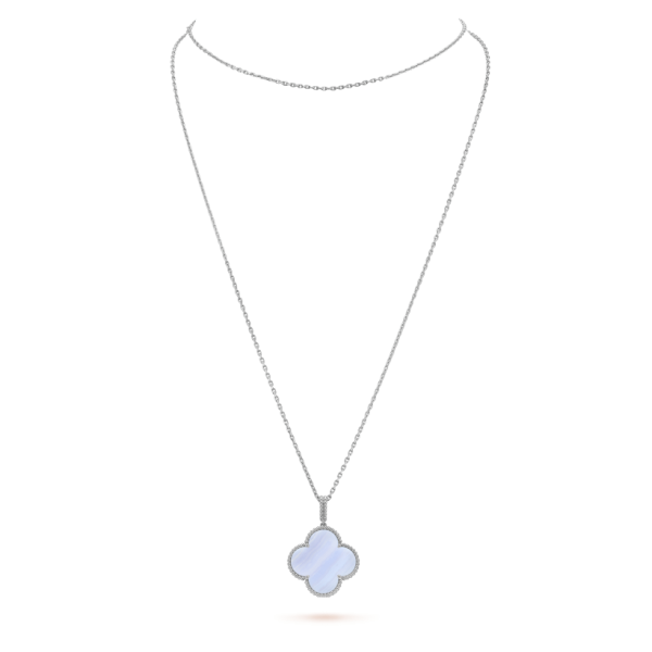 Van Cleef & Arpels Magic Alhambra long necklace, 1 motif