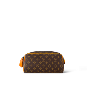 Louis Vuitton M46696 Dopp Kit
