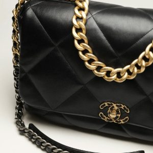 19 Handbag