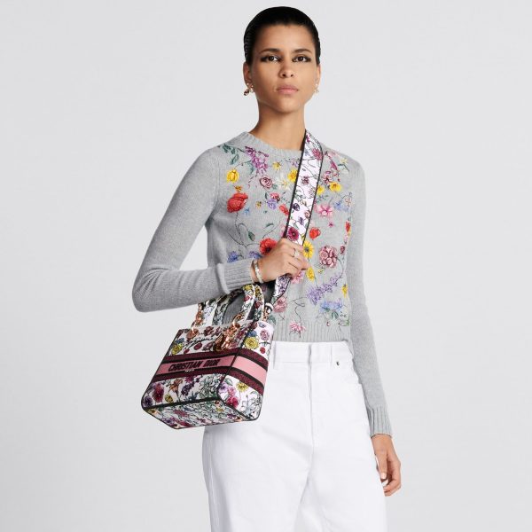 DIOR MEDIUM LADY D-LITE BAG