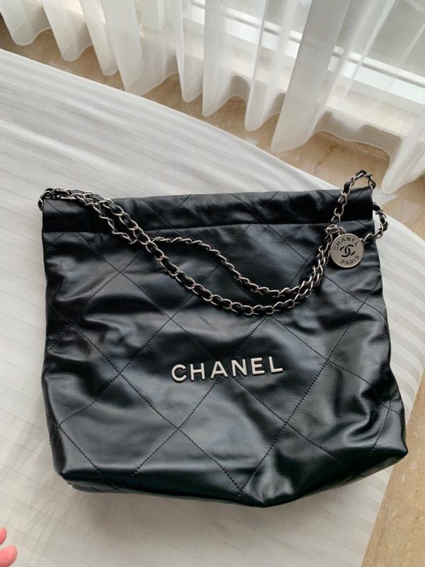 22 Handbag