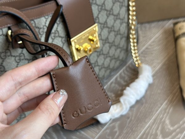 GUCCI Padlock medium shoulder