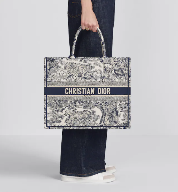 DIOR LARGE  BOOK TOTE