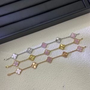 Van Cleef & Arpels Vintage Alhambra bracelet, 5 motifs