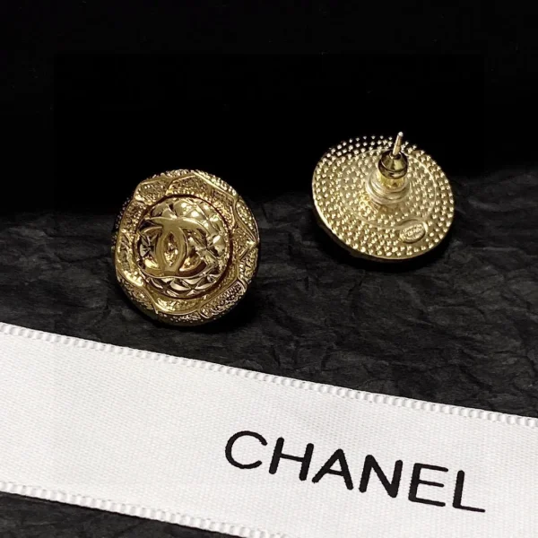 CC Earrings 0009