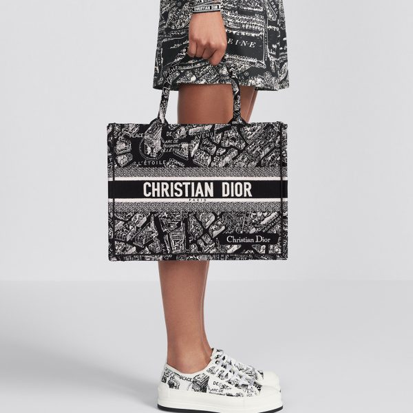 DIOR MEDIUM  BOOK TOTE